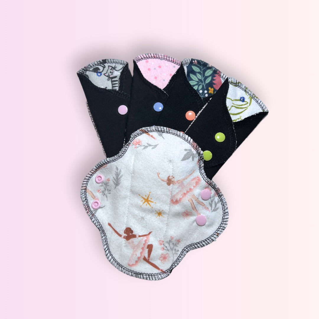 Toallas Femeninas para Adolescente Hume’s – Estampado de Bailarina (Paquete de 3)